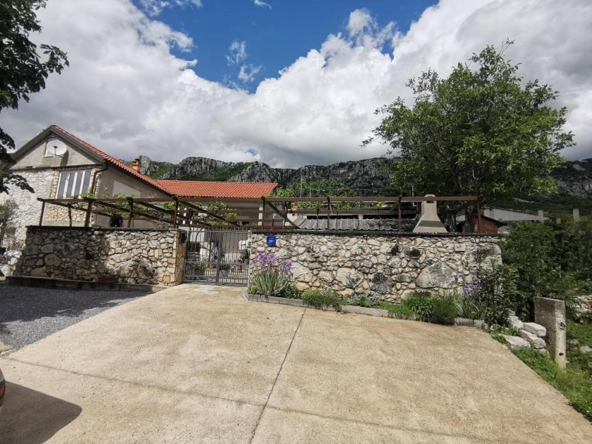 בריביר Apartman Ane - Bribir מראה חיצוני תמונה
